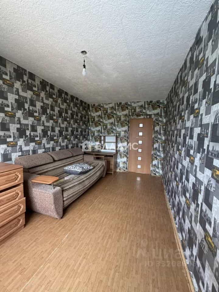 Россия, Республика Бурятия, Улан-Удэ, улица Шумяцкого, 24, фото 8