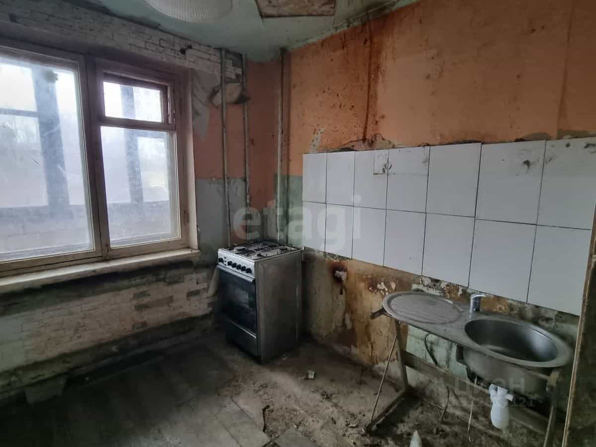 Россия, Саратов, микрорайон Зональный, Молодёжная улица, 5, фото 14