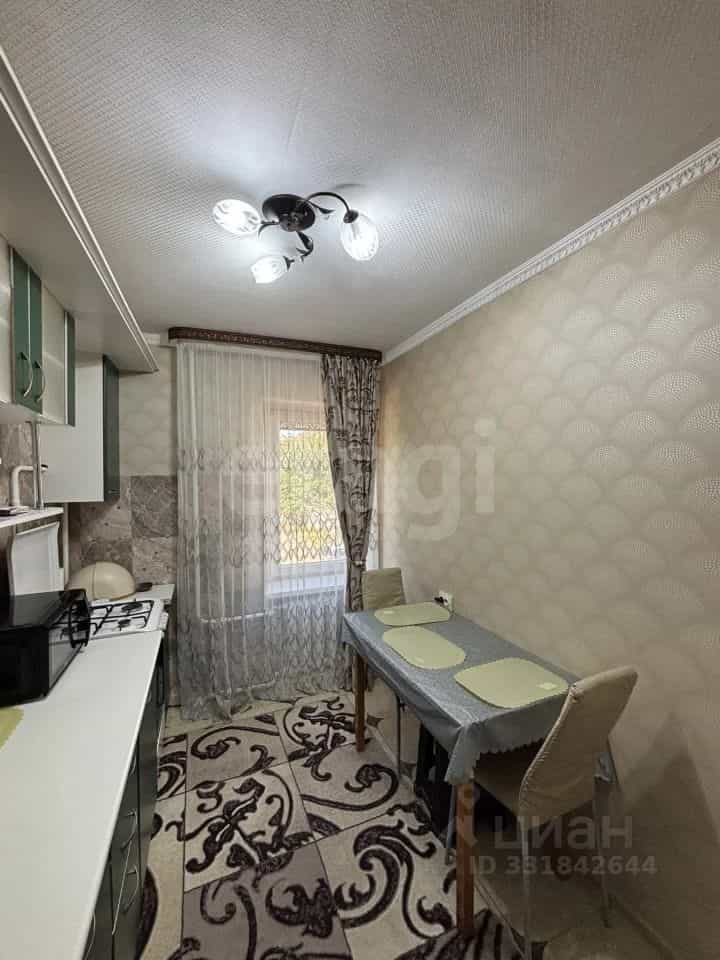 Россия, Республика Адыгея (Адыгея), Майкоп, улица Патриса Лумумбы, 111, фото 3