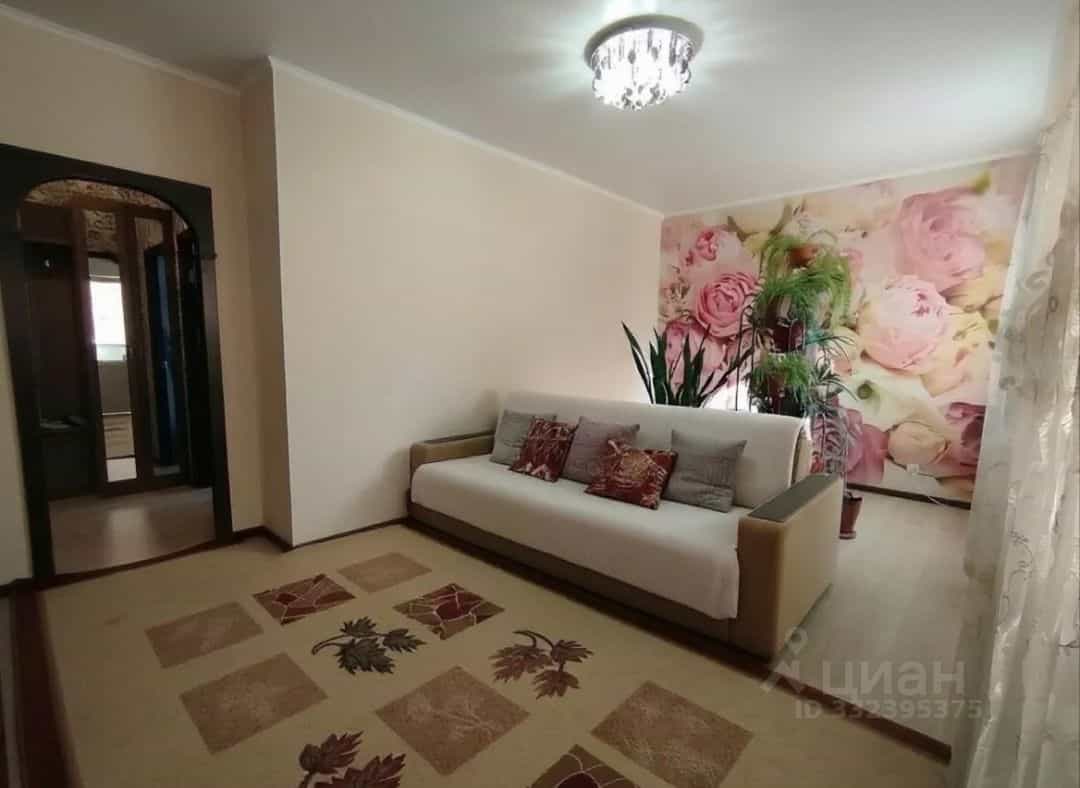 Россия, Алтайский край, Бийск, улица Александра Матросова, 37/1