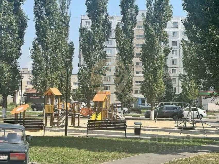 Россия, Белгородская область, Старый Оскол, микрорайон Макаренко, 13к1, фото 11