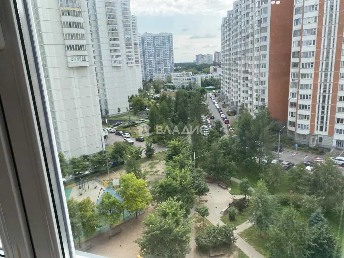 Россия, Московская область, Люберцы, микрорайон Красная Горка, проспект Гагарина, 28/1, фото 12