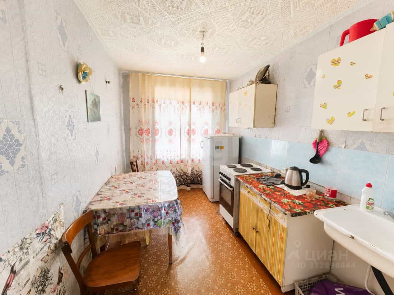 Россия, Иркутская область, Слюдянский район, рабочий посёлок Култук, 2-я Набережная улица, 3, фото 5