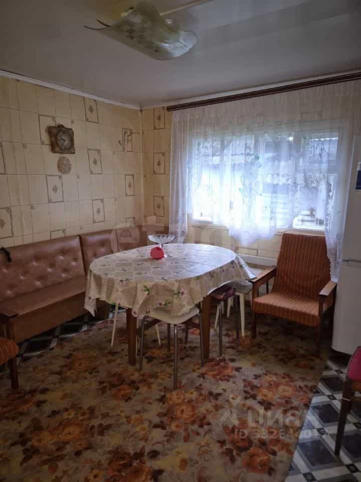 Россия, Брянская область, рабочий посёлок Суземка, 1-й переулок Пушкина, 11, фото 6