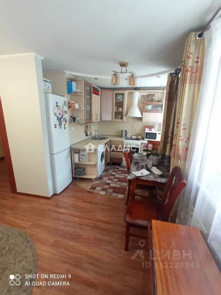 Россия, Республика Бурятия, Улан-Удэ, улица Добролюбова, 3, фото 2