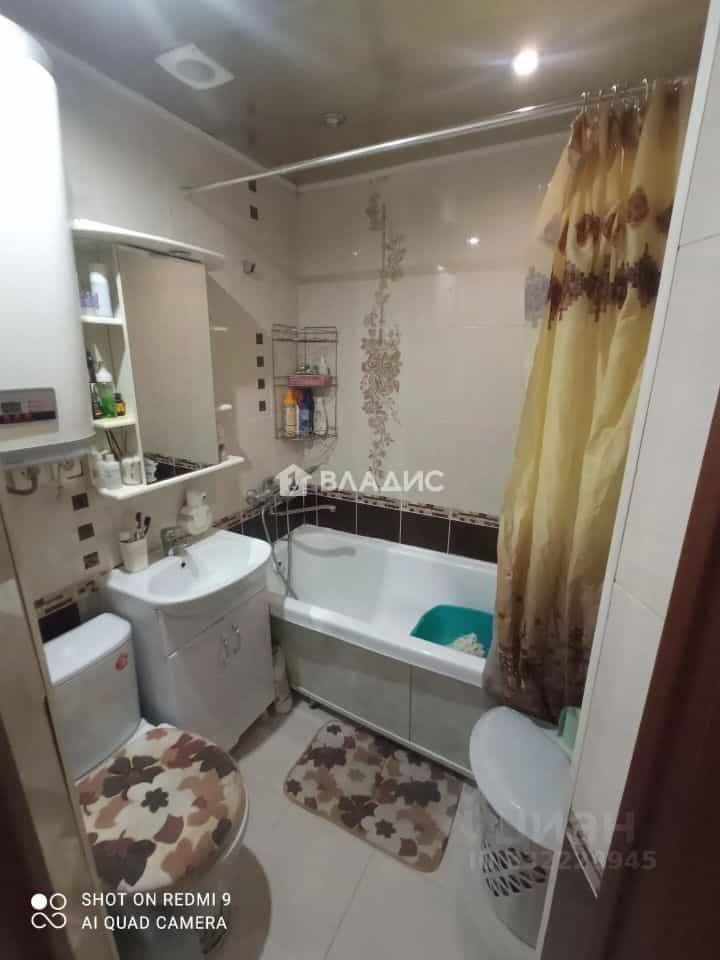 Россия, Республика Бурятия, Улан-Удэ, улица Добролюбова, 3, фото 15
