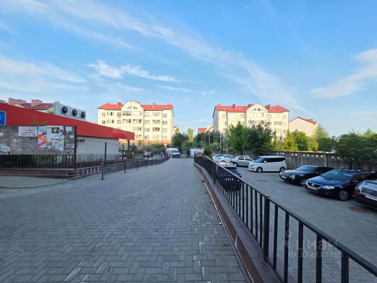 Россия, Калининград, улица Виктора Гакуна, 5, фото 9