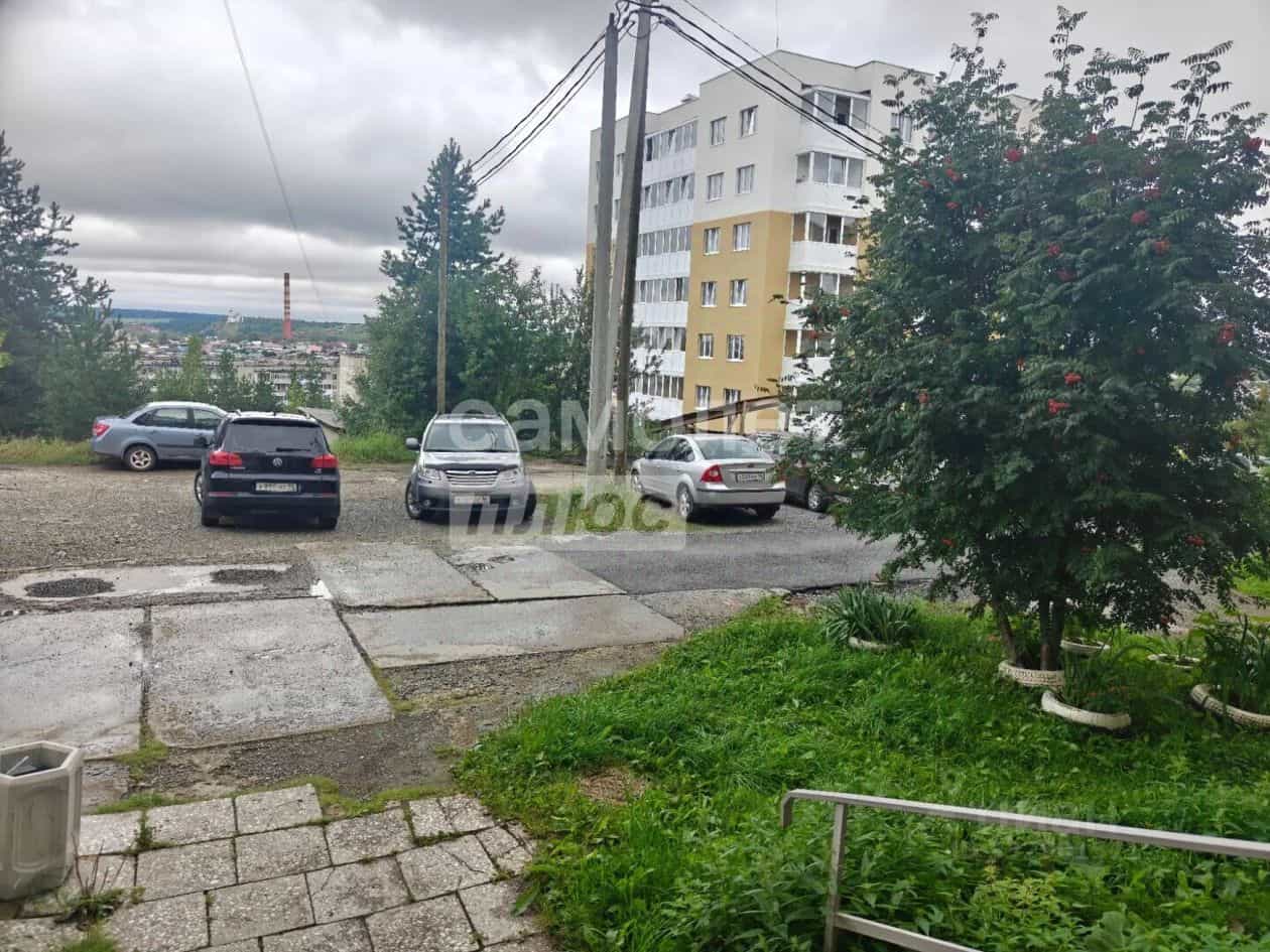 Россия, Свердловская область, Реж, улица Павлика Морозова, 50/4, фото 2