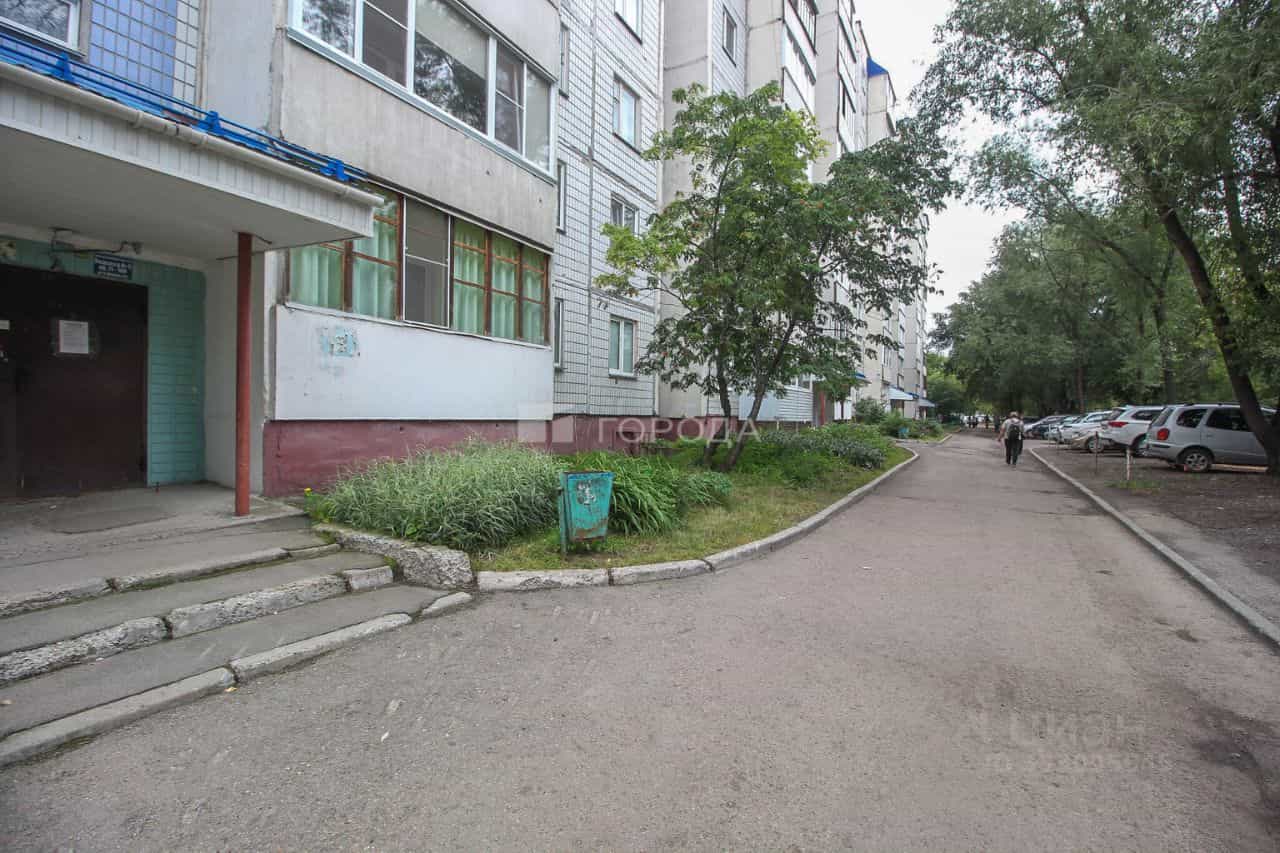 Россия, Алтайский край, Барнаул, улица Антона Петрова, 223, фото 37