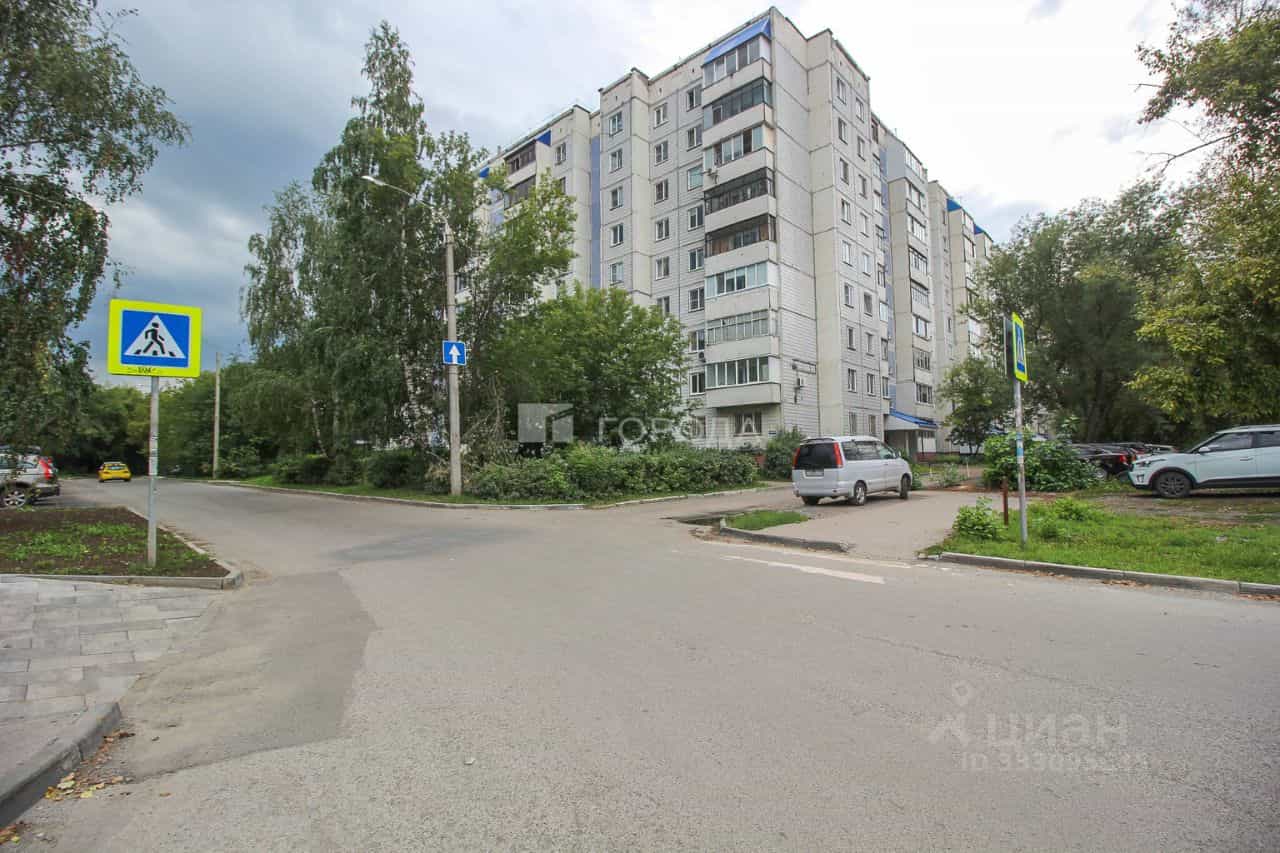 Россия, Алтайский край, Барнаул, улица Антона Петрова, 223, фото 38