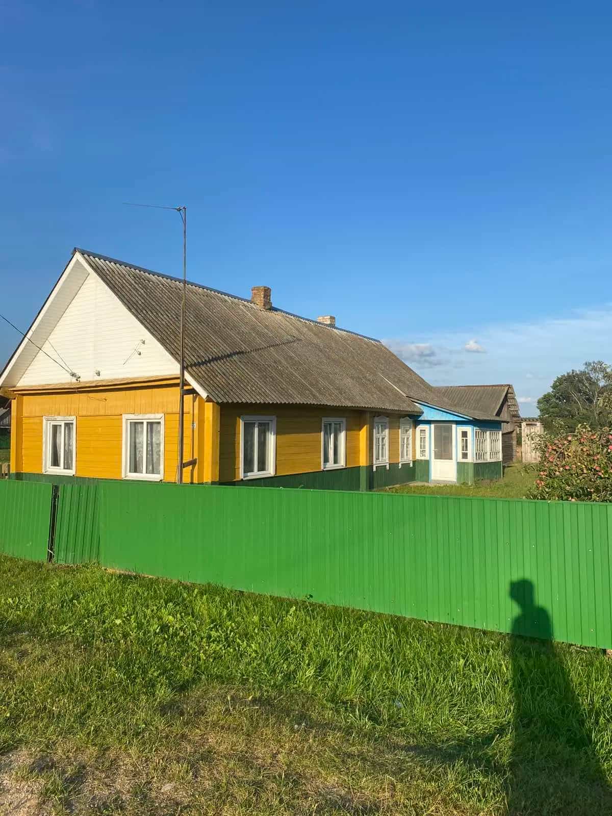 Беларусь, Минская область, Узденский сельсовет, агрогородок Зеньковичи, Молодёжная улица, 32