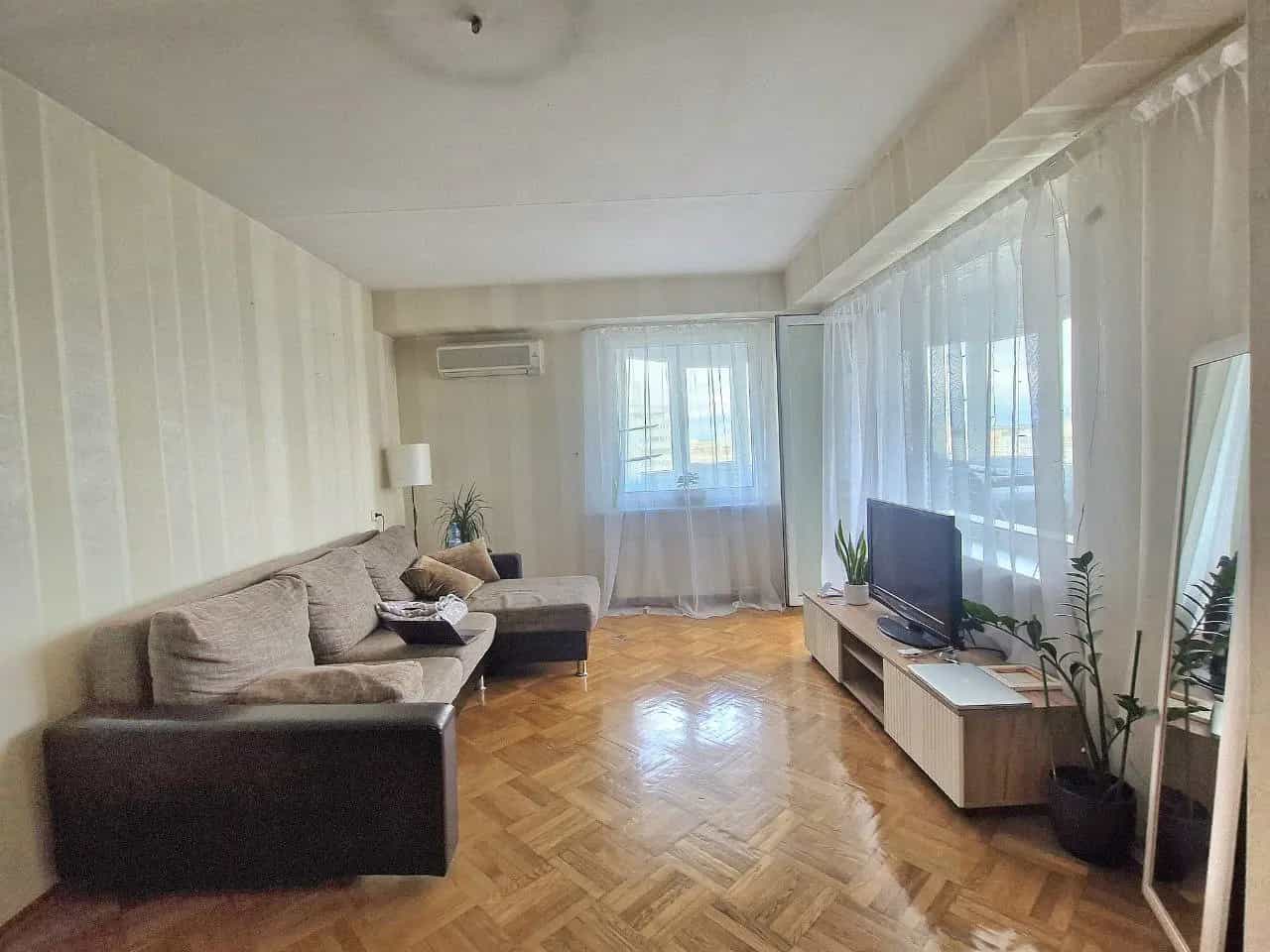Беларусь, Минск, улица Веры Хоружей, 10к1