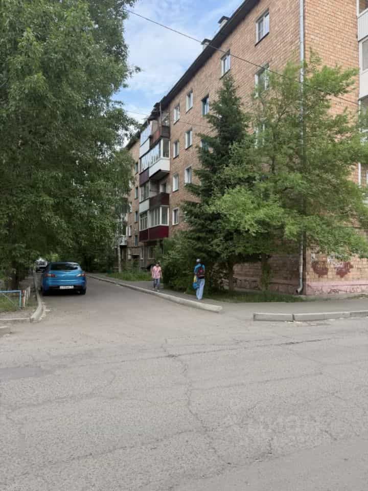 Россия, Республика Хакасия, Абакан, Пирятинская улица, 14, фото 6