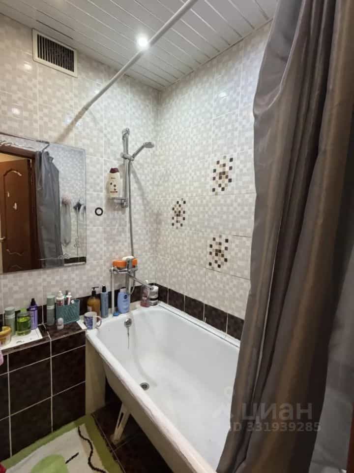 Россия, Республика Хакасия, Абакан, Пирятинская улица, 14, фото 17