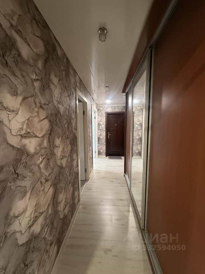 Россия, Иркутская область, Братск, улица Возрождения, 24, фото 8