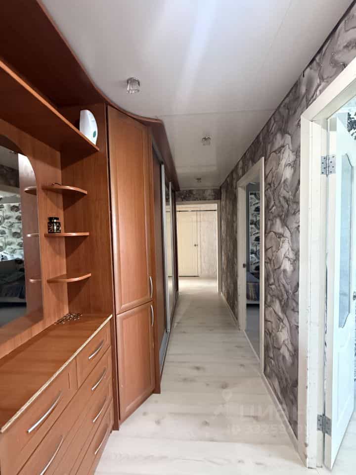 Россия, Иркутская область, Братск, улица Возрождения, 24, фото 9