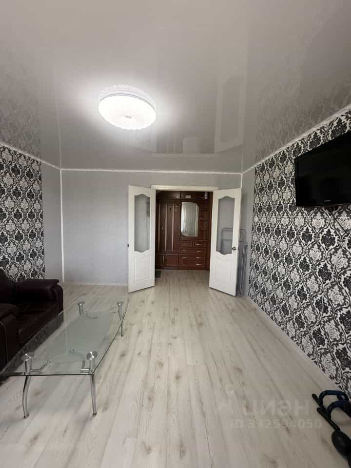Россия, Иркутская область, Братск, улица Возрождения, 24, фото 16