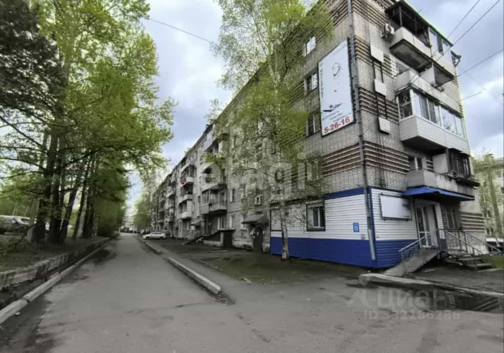 Россия, Хабаровский край, Верхнебуреинский муниципальный округ, рабочий посёлок Чегдомын, улица Блюхера, 3, фото 10