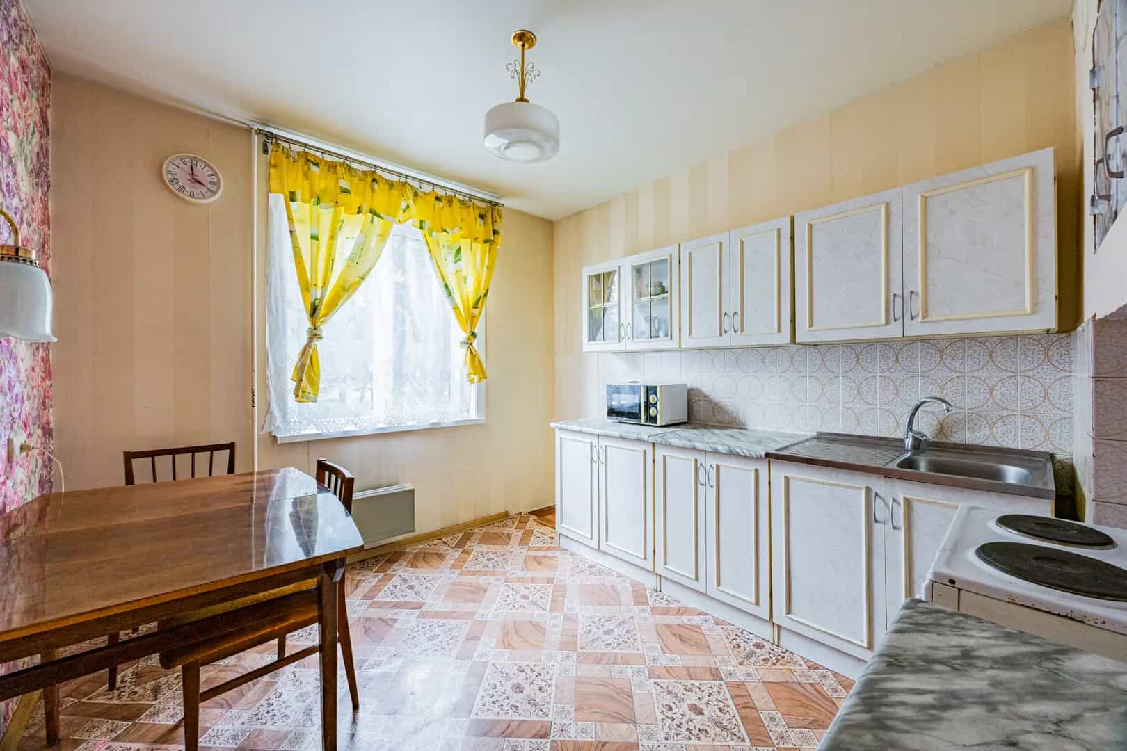 Беларусь, Минск, улица Притыцкого, 136