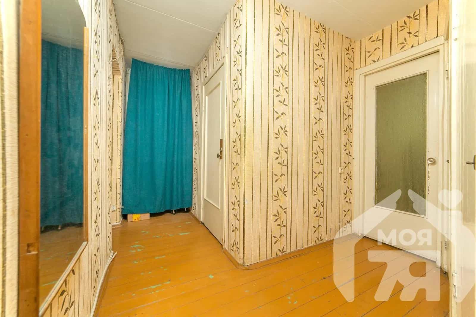 Беларусь, Минская область, Молодечно, улица Богдана Хмельницкого, 6, фото 13