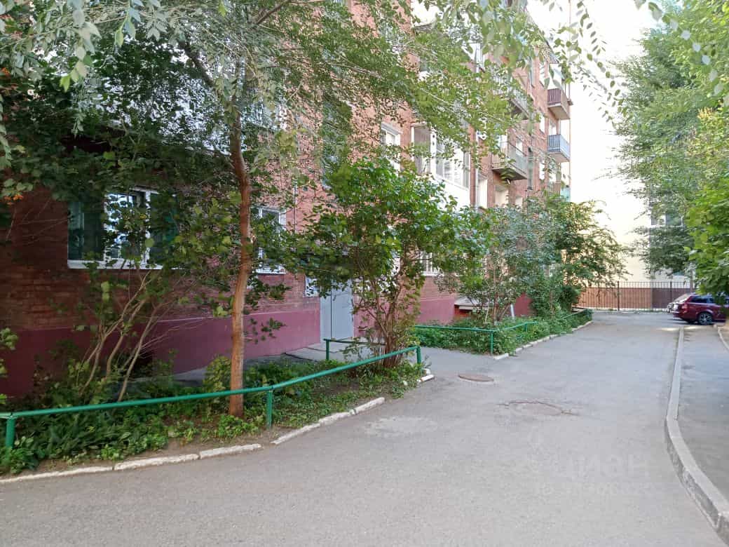 Россия, Омск, улица Серова, 8В, фото 3