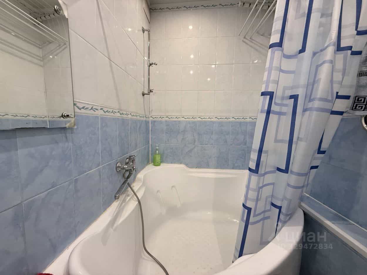 Россия, Киров, Ленинский район, улица Щорса, 42, фото 23