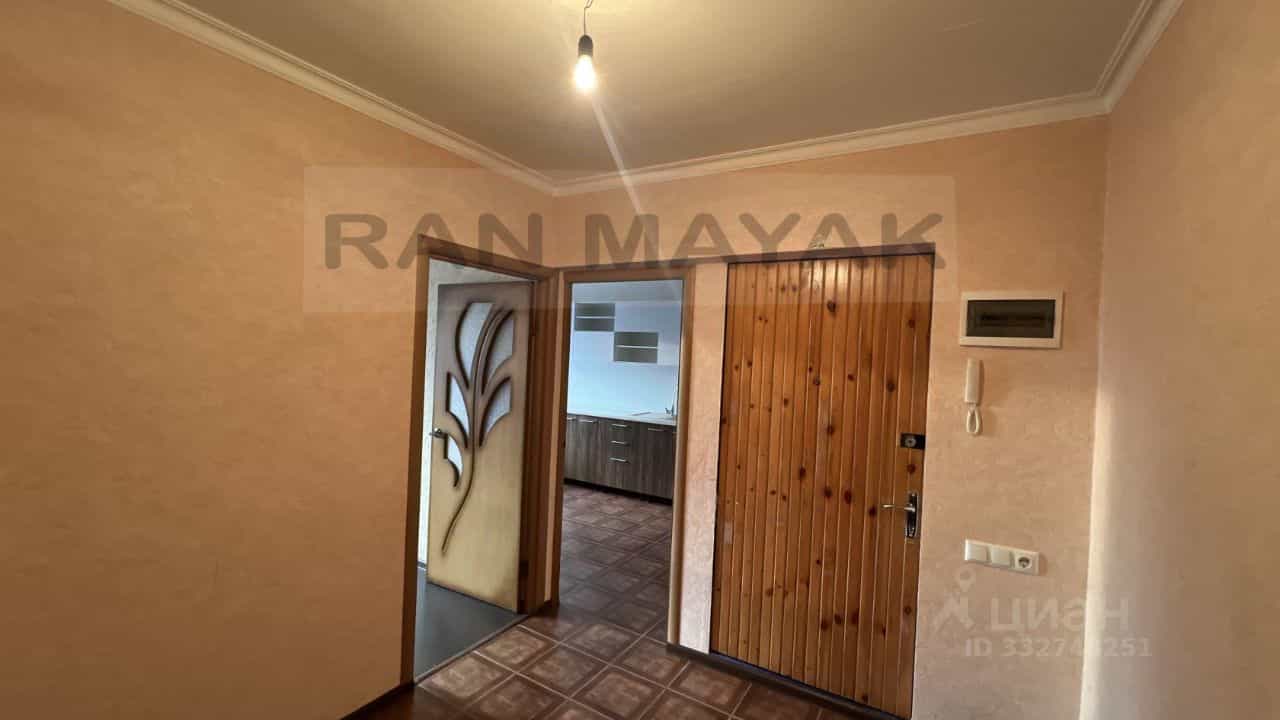 Россия, Республика Адыгея (Адыгея), Майкоп, улица Михайлова, 17, фото 6