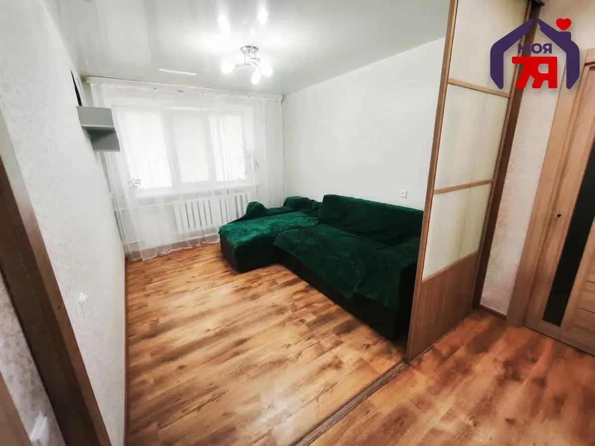 Беларусь, Минская область, Молодечно, улица Притыцкого, 2, фото 6