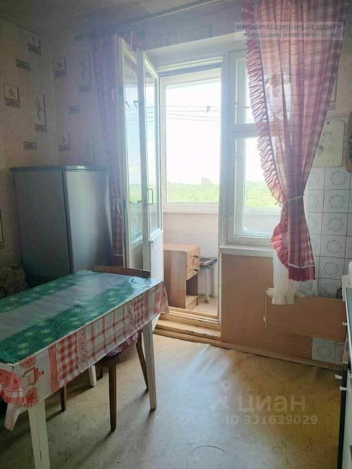 Россия, Псковская область, Пыталово, улица Шафранского, 11, фото 2