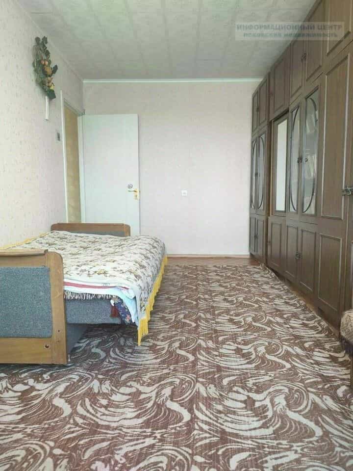 Россия, Псковская область, Пыталово, улица Шафранского, 11, фото 9