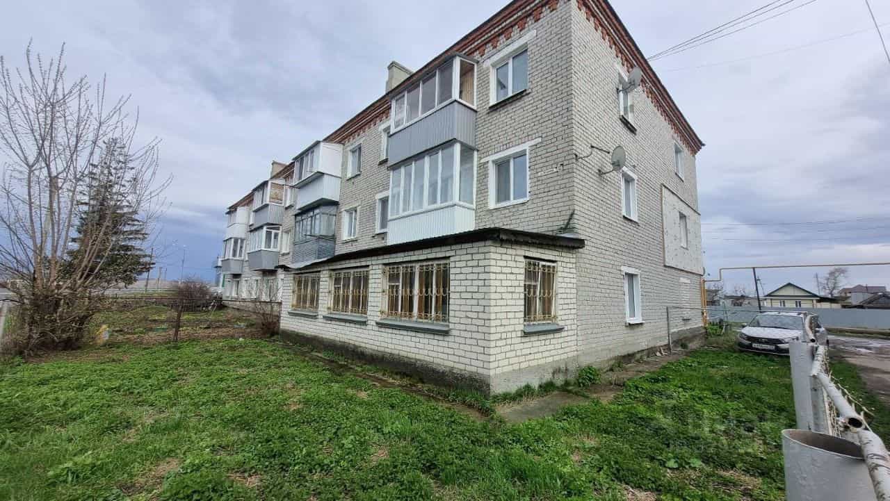Россия, Ульяновская область, Цильнинское городское поселение, рабочий посёлок Цильна, улица Гагарина, 12