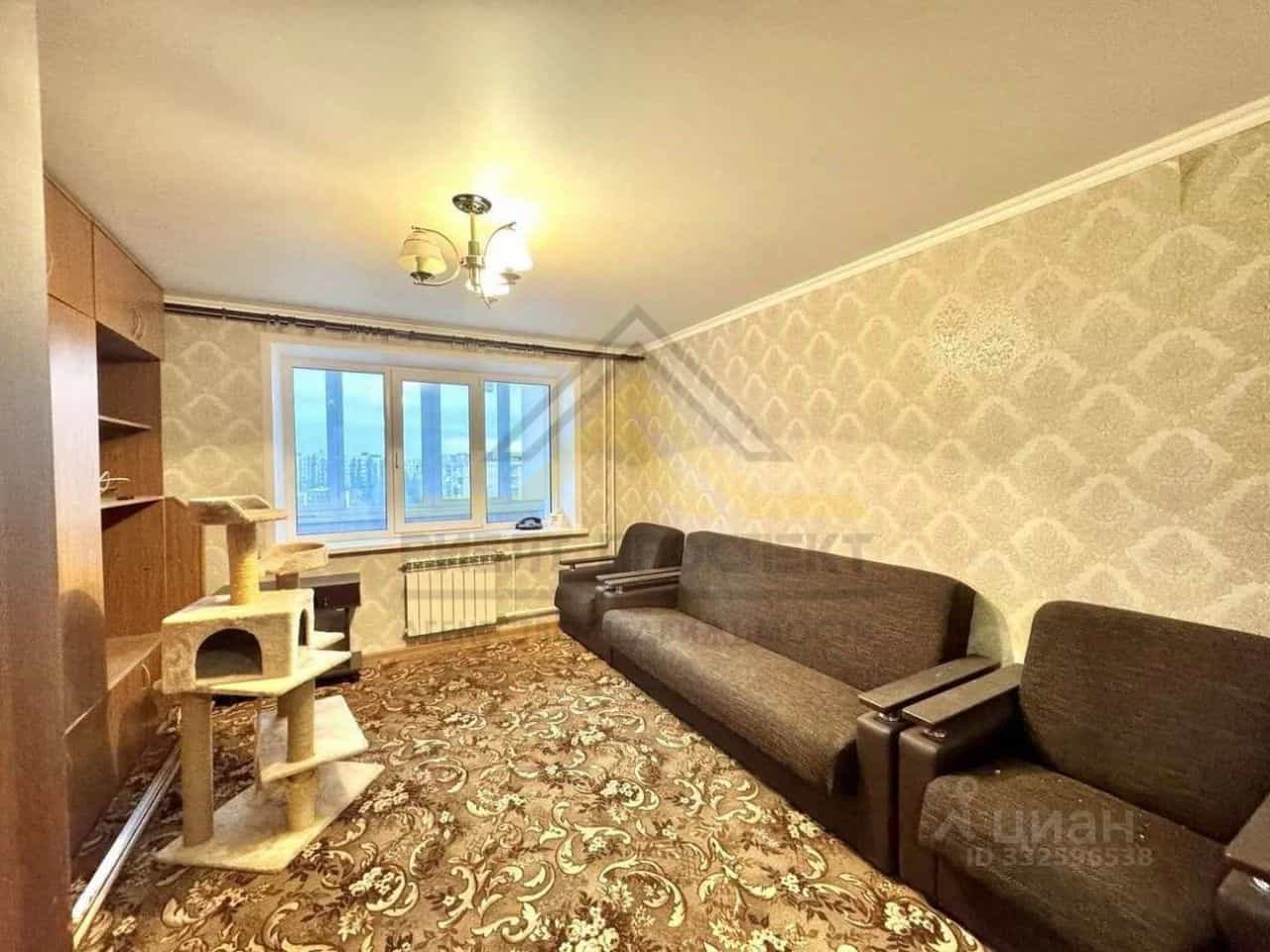 Россия, Белгородская область, Старый Оскол, микрорайон Королёва, 18, фото 9