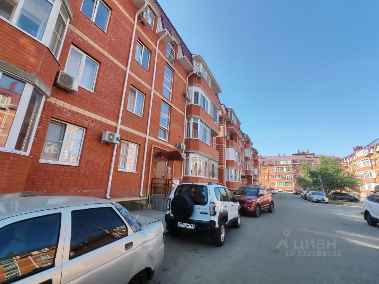 Россия, Республика Адыгея (Адыгея), Тахтамукайский район, посёлок городского типа Яблоновский, улица Гагарина, 155/2, фото 14