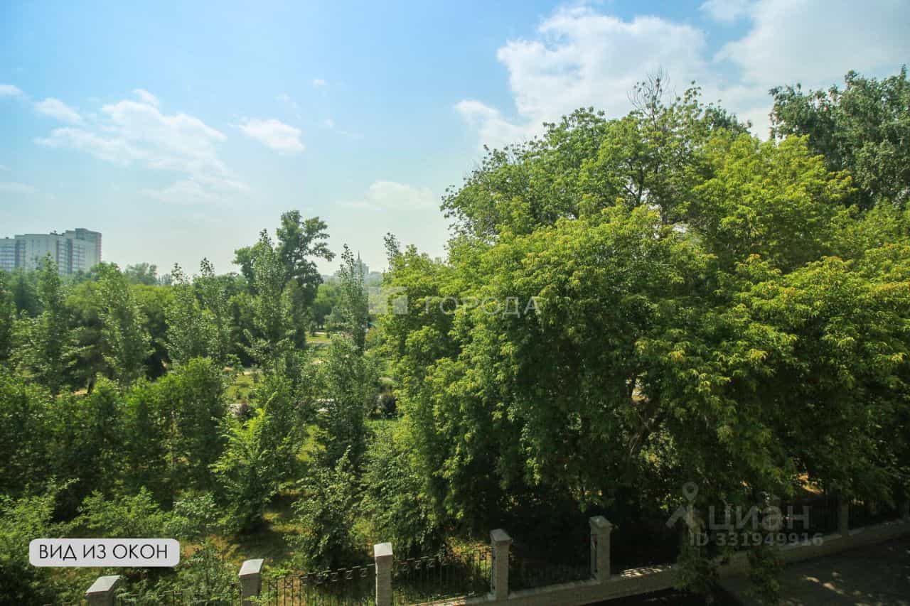 Россия, Алтайский край, Барнаул, микрорайон ВРЗ, Ленская улица, 1В, фото 12