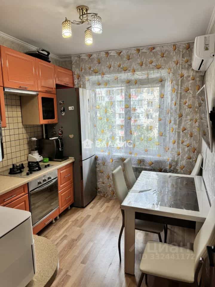 Россия, Белгород, 10-й микрорайон, улица 60 лет Октября, 5, фото 5