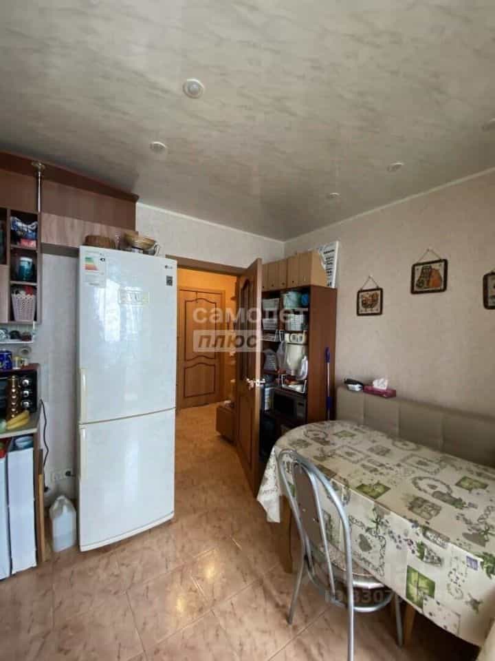 Россия, Архангельская область, Котлас, проспект Мира, 26А, фото 2