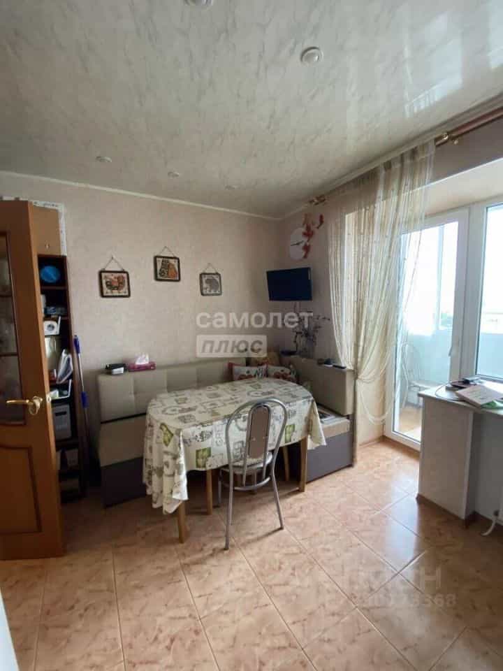 Россия, Архангельская область, Котлас, проспект Мира, 26А, фото 3