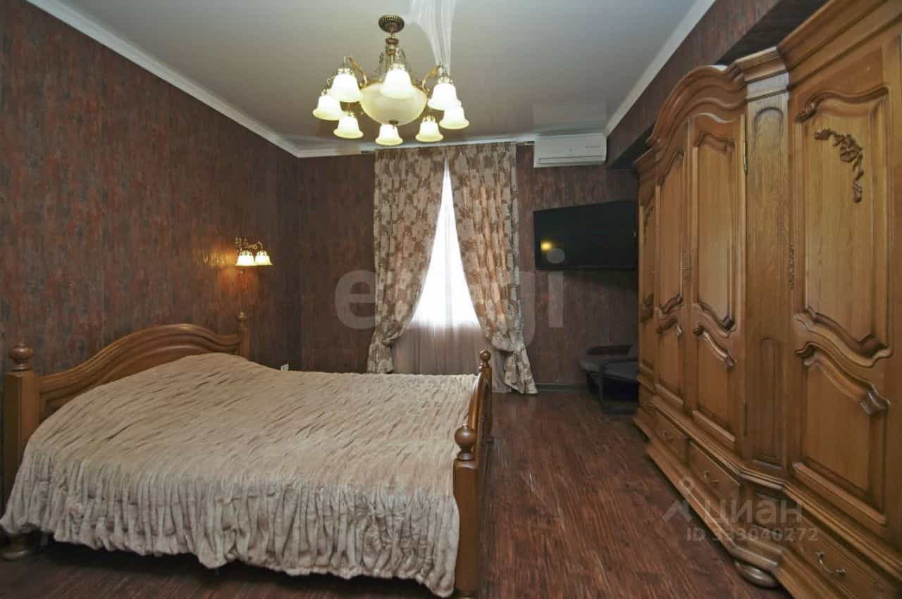 Россия, Омск, проспект Карла Маркса, 10, фото 17