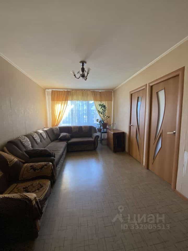 Россия, Алтайский край, Барнаул, улица Панфиловцев, 19к2, фото 2