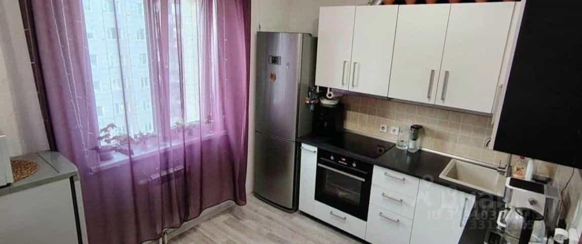 Россия, Новосибирск, Сухарная улица, 76/1, фото 3