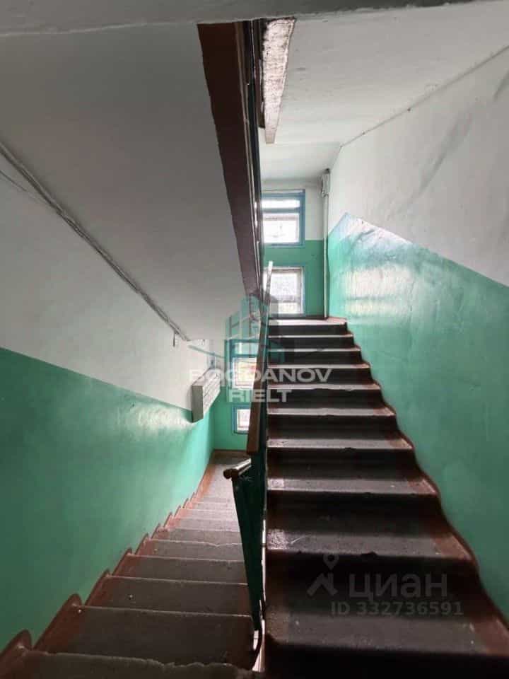 Россия, Омск, микрорайон Московка, Молодогвардейская улица, 15, фото 14