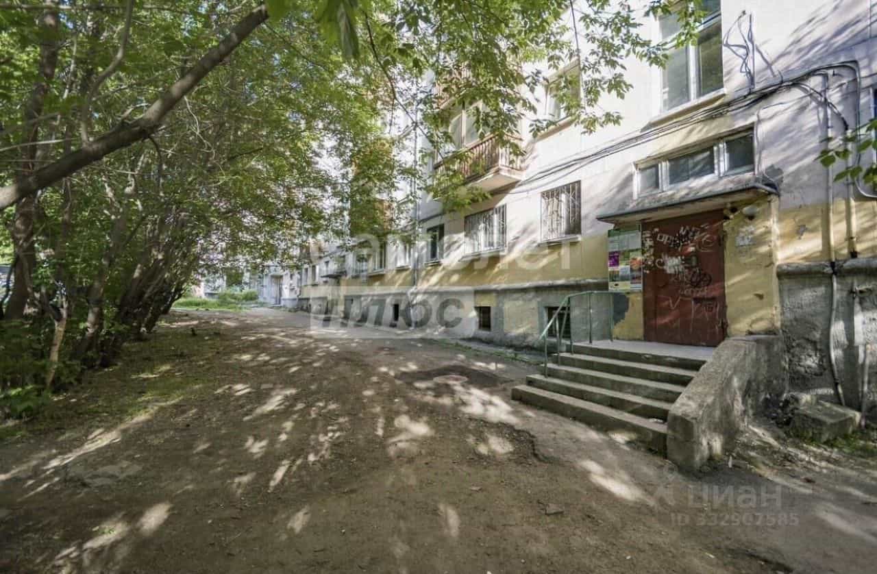 Россия, Свердловская область, Екатеринбург, улица Малышева, 130Б, фото 13