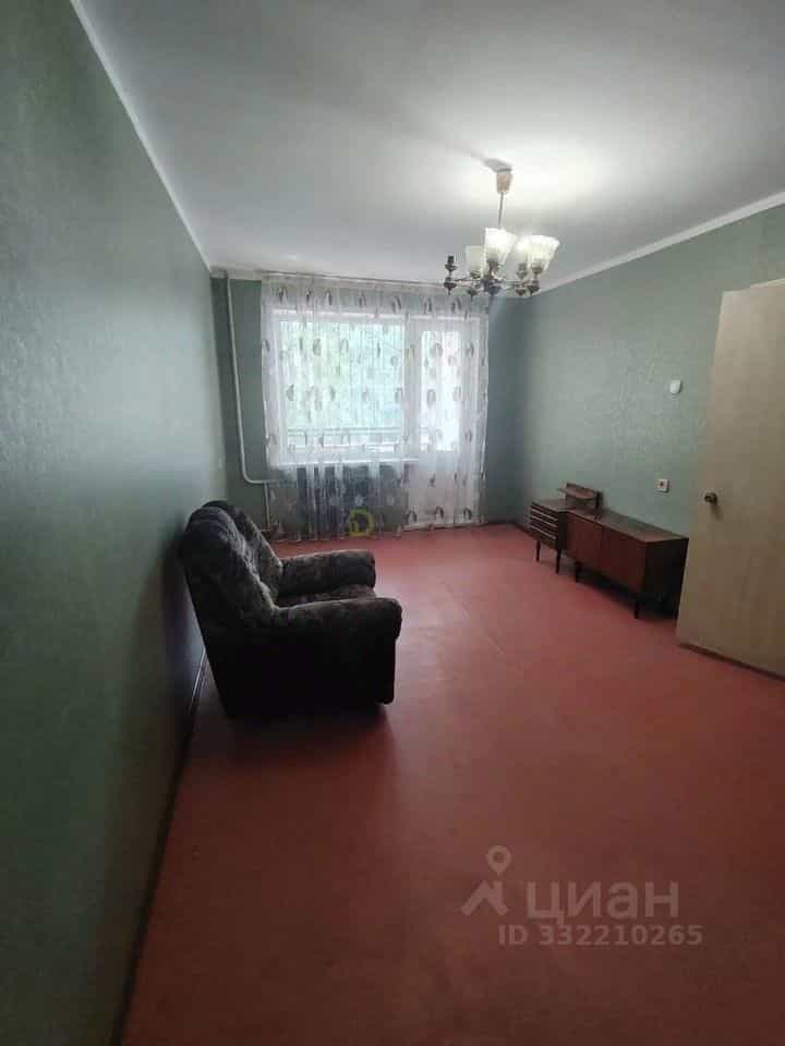 Россия, Алтайский край, Барнаул, улица Сухэ-Батора, 8, фото 5