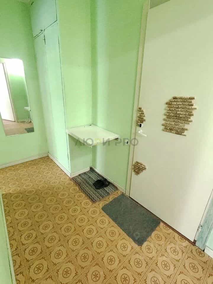 Россия, Алтайский край, Барнаул, улица Сухэ-Батора, 8, фото 8