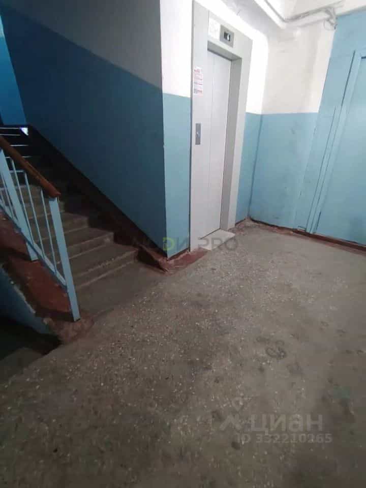 Россия, Алтайский край, Барнаул, улица Сухэ-Батора, 8, фото 13