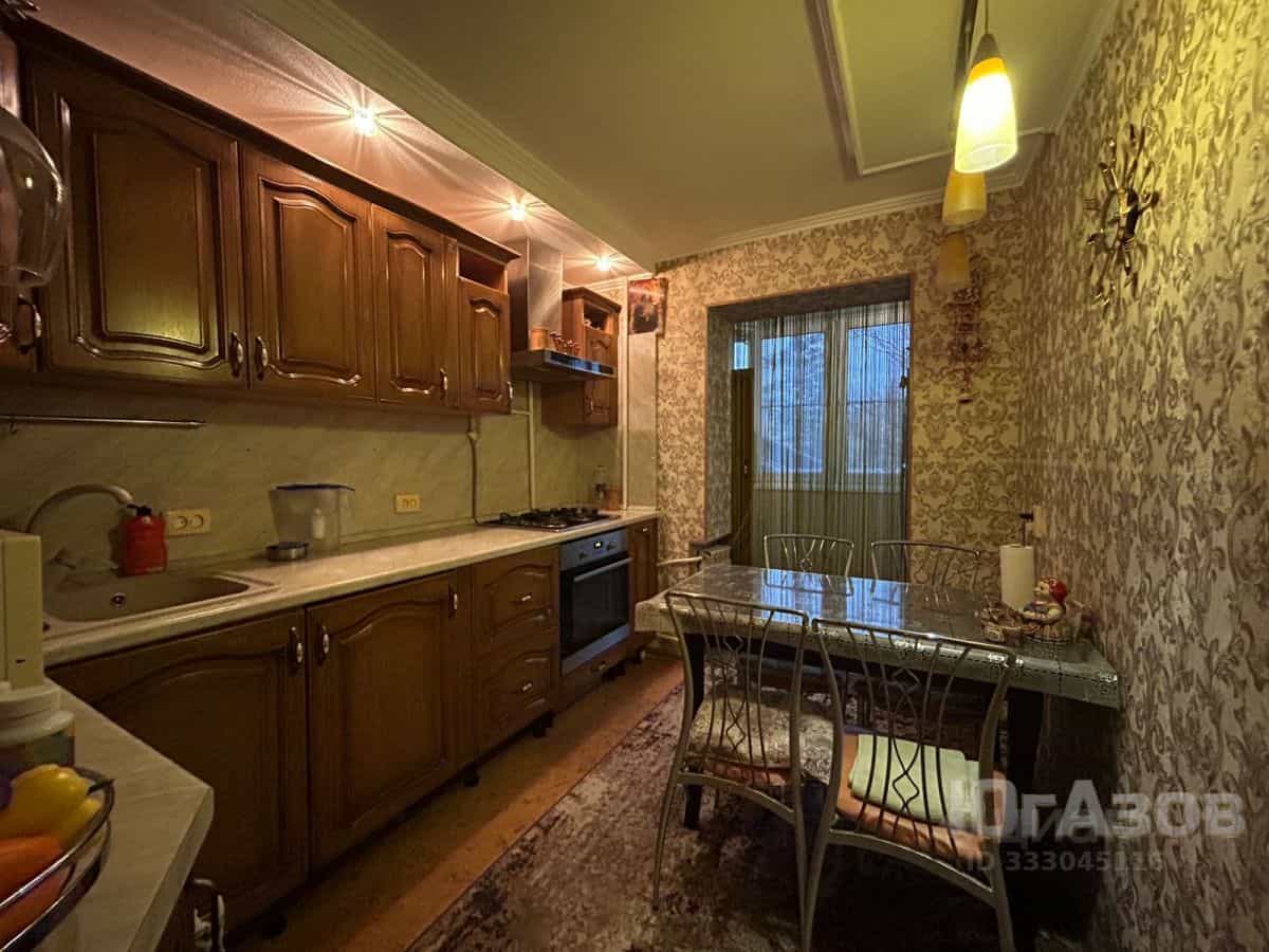 Россия, Краснодарский край, Темрюк, улица Чернышевского, 26/1, фото 11