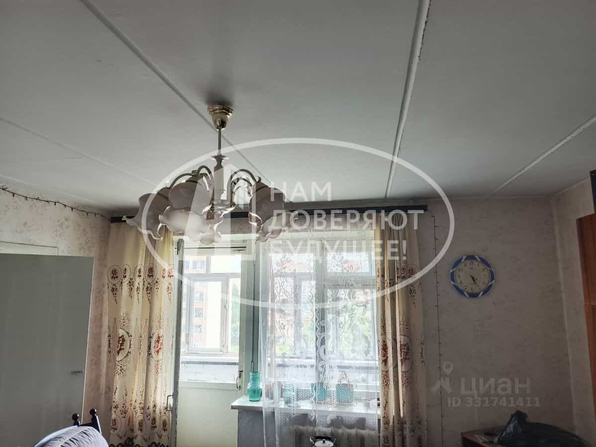 Россия, Удмуртская Республика, Глазов, улица Толстого, 38, фото 2
