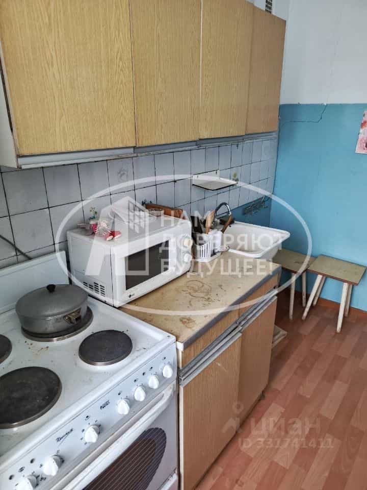 Россия, Удмуртская Республика, Глазов, улица Толстого, 38, фото 15