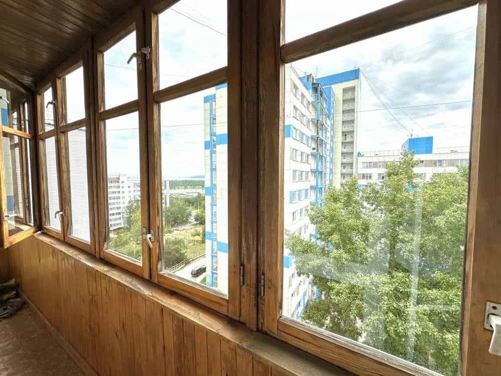 Россия, Иркутск, проспект Маршала Жукова, 13, фото 11