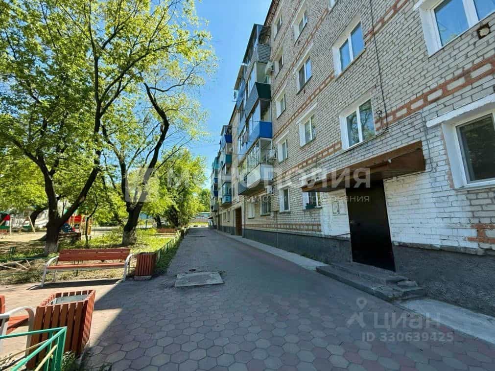 Россия, Амурская область, Белогорск, улица 50 лет Комсомола, 28Б, фото 15